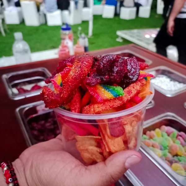 fb04c6d8-b590-4f72-9f6d-3f462f775de9